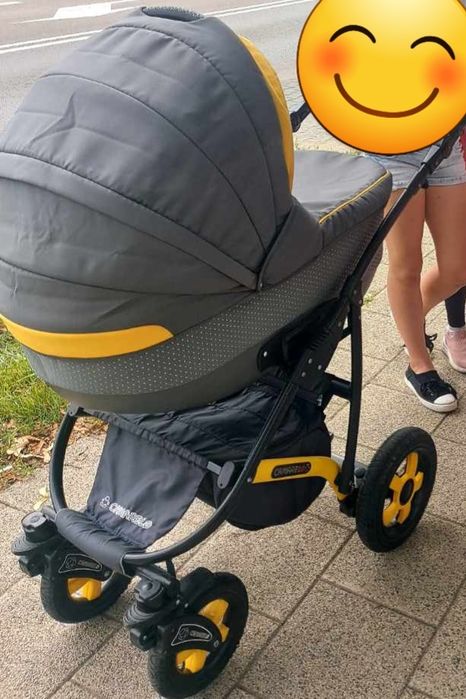 Wózek dla dziecka camarelo