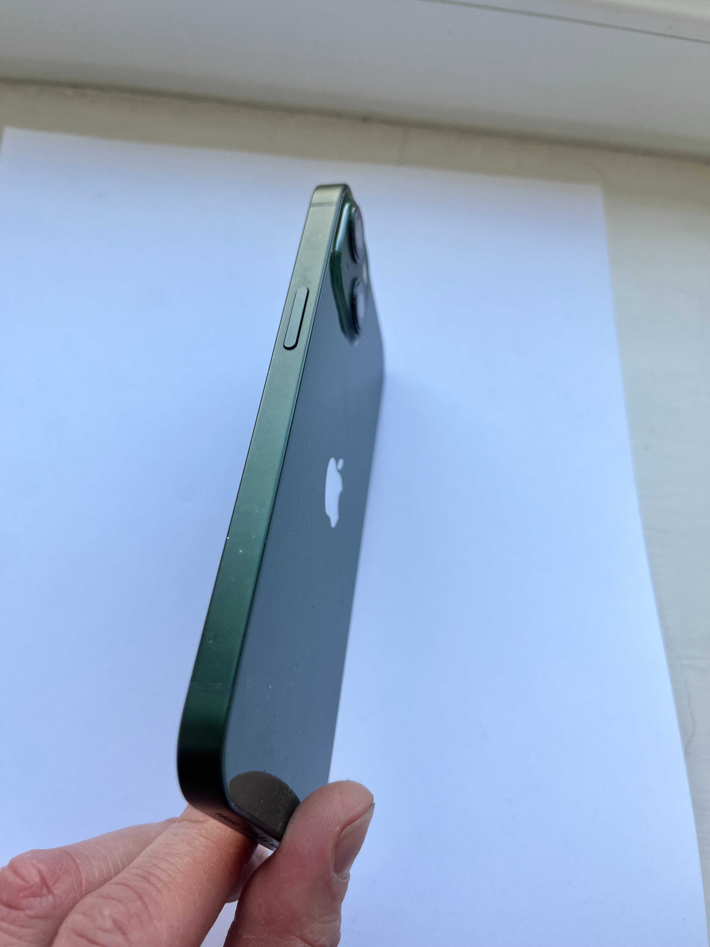 iPhone 13 Green- 128 GB. Батарея 83%. Neverlock