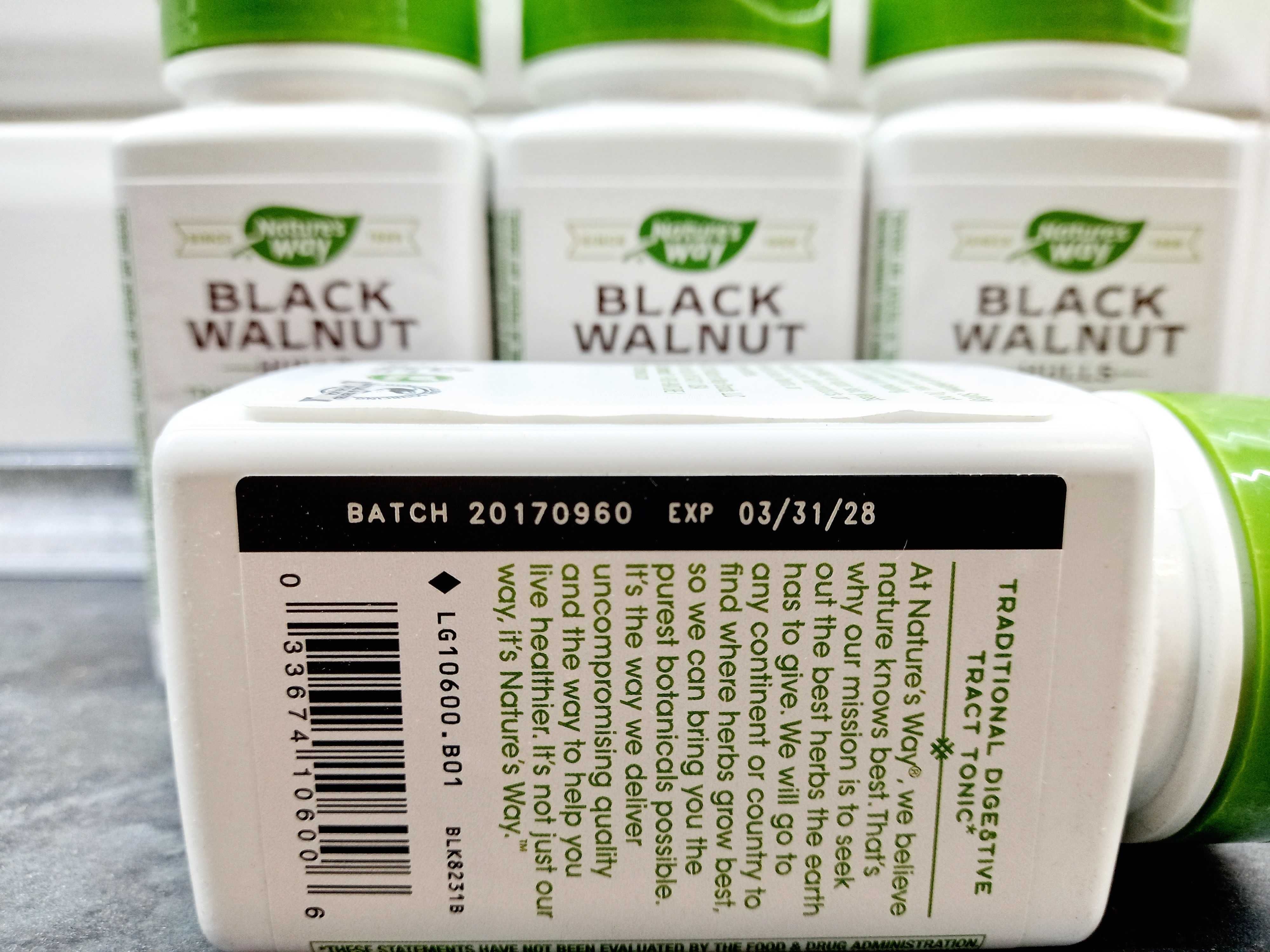 Natures Way, Black Walnut Hulls (100 капс.), черный орех, чорний горіх