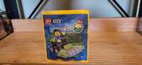 Lego City 952303 Ogrodnik plus kosiarka saszetka z klockami