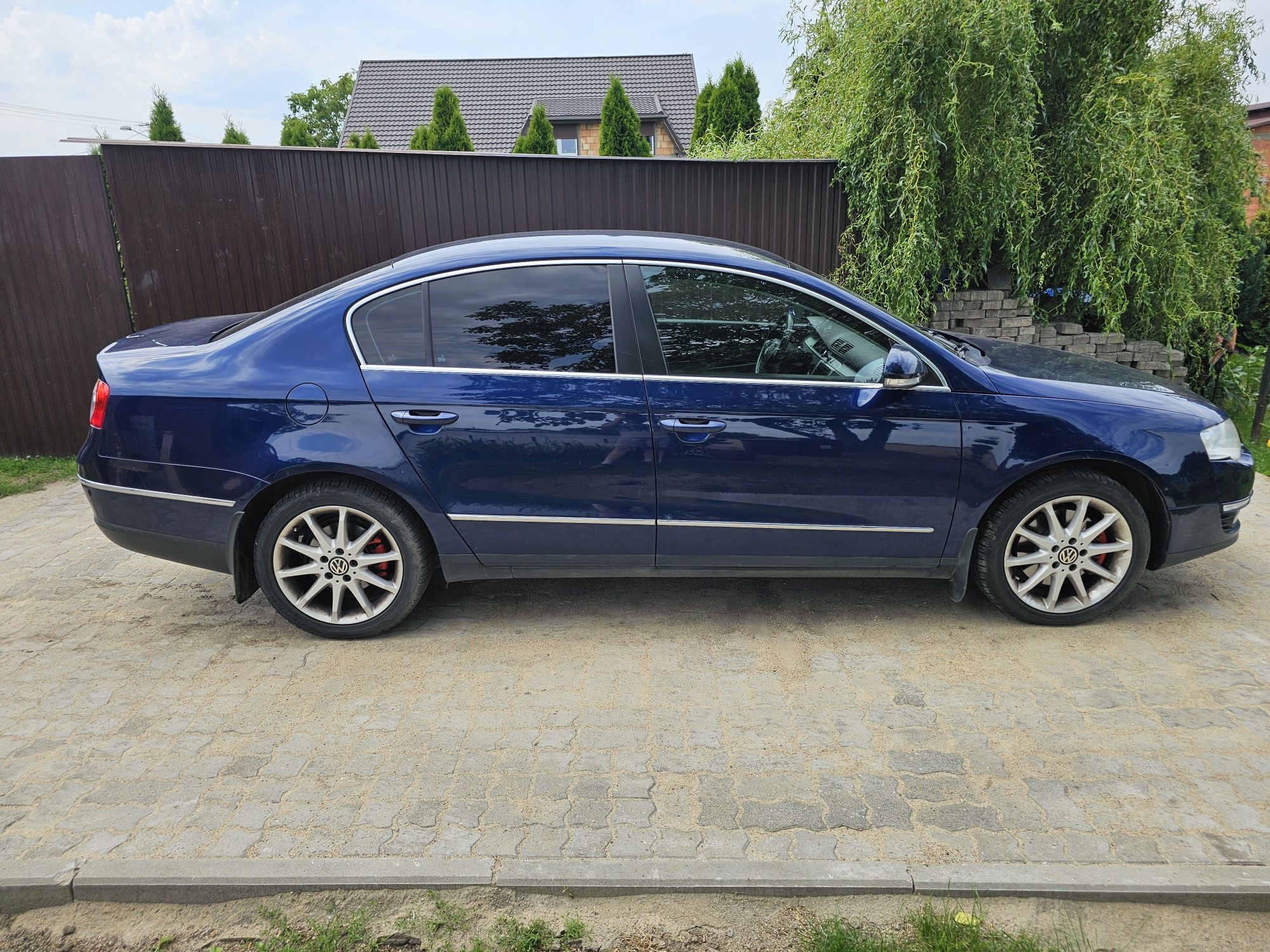Sprzedam Volkswagen Passat b6 2.0 tdi