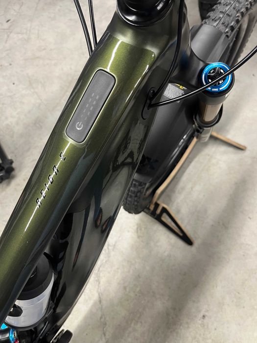 E BIKE GIANT Reign E+ 0 (topo gama). Bat 800Wh.