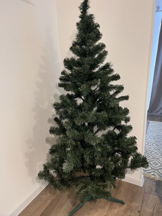 Штучна ялинка 180 см