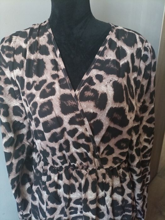 Sukienka maxi z rozcięciem w panterke XL NOWA!