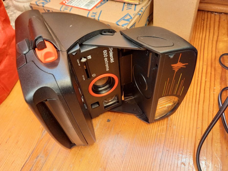 Фотоаппарат пленочный Polaroid 600