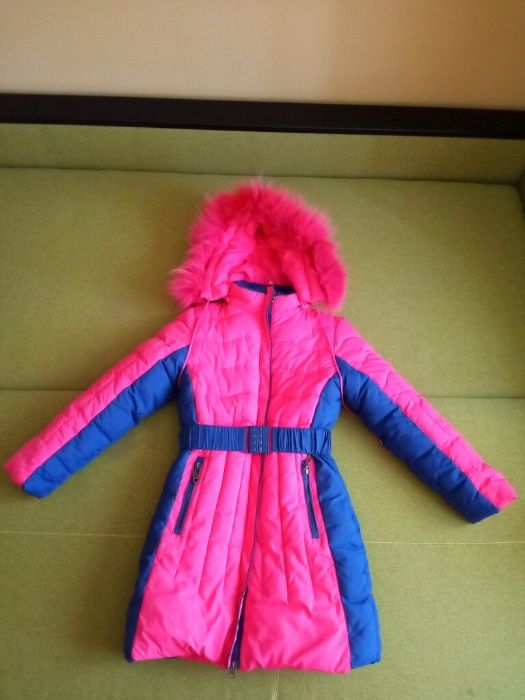 Зимнее теплющее пальто (куртка) для девочки на рост 140 см