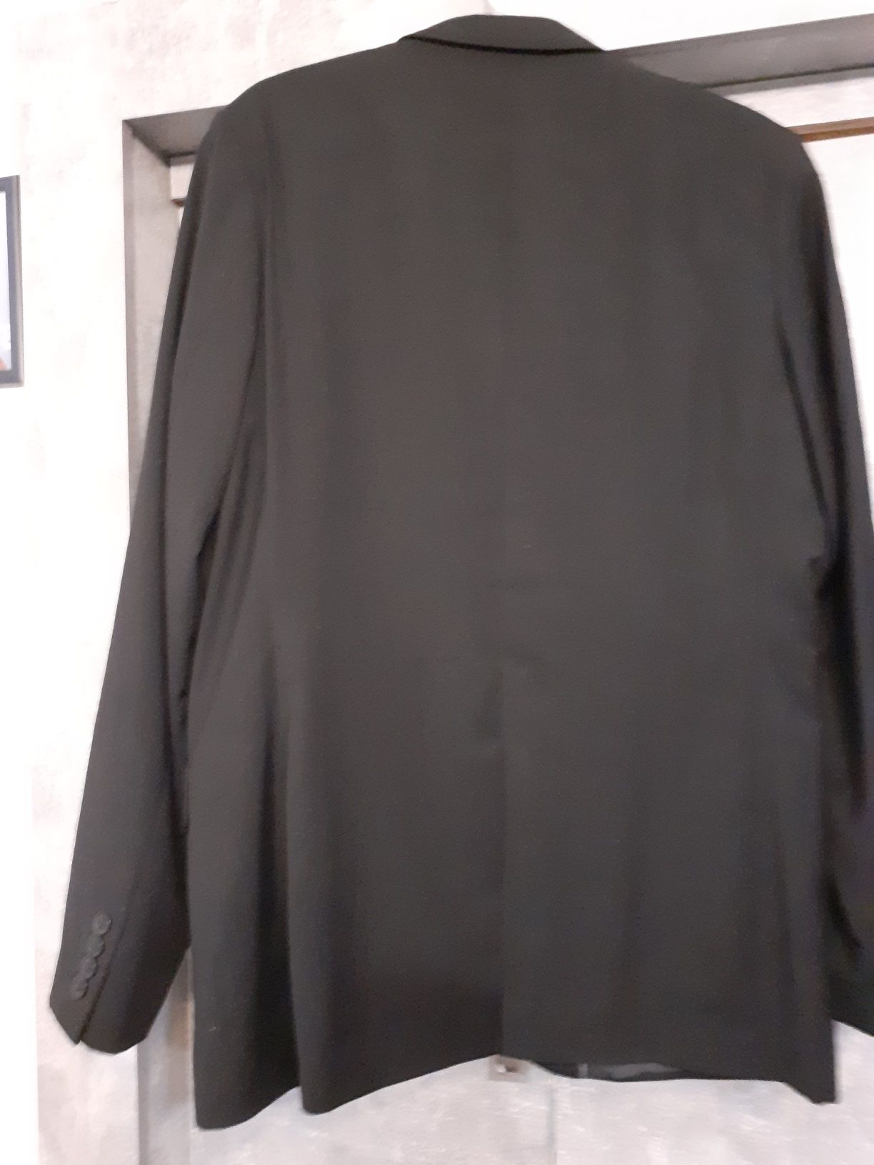 Czarny garnitur męski H&M