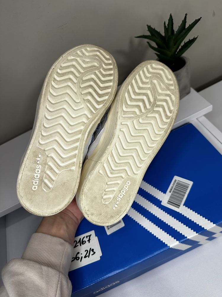 Кросівки / кеди  Adidas ID 2167