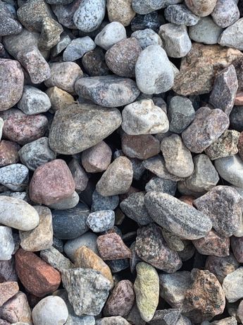 Kamień naturalny płukany 2-8, 8-16 , 16-32 .