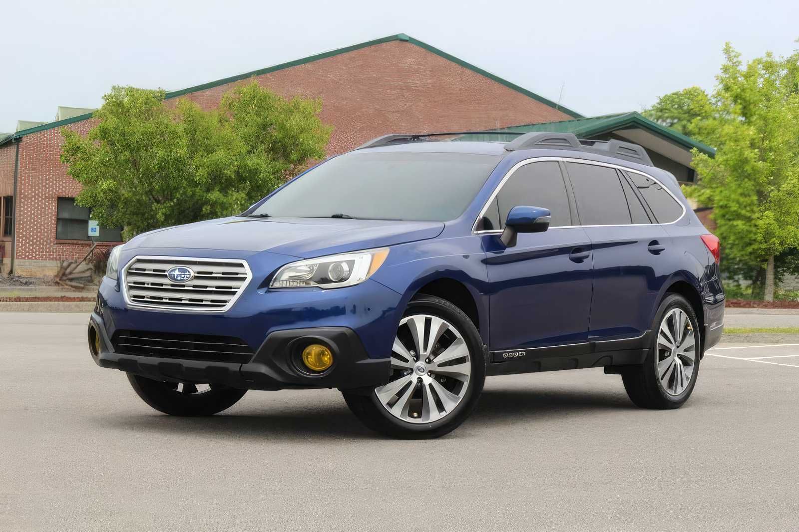 2016 Subaru Outback  Limited