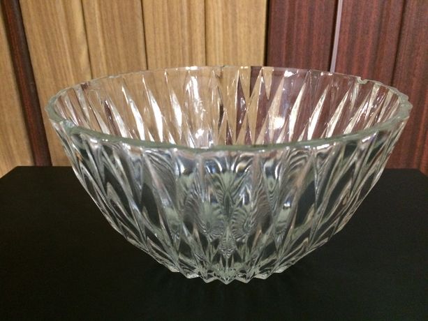 Стеклянная ваза, салатник для декора, для цветов, для рукоделия