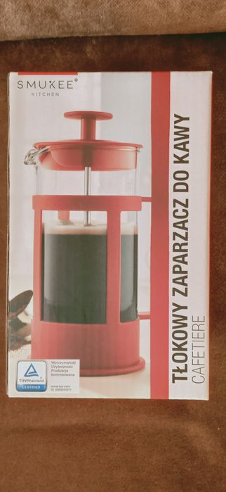 Tłokowy zaparzacz do kawy