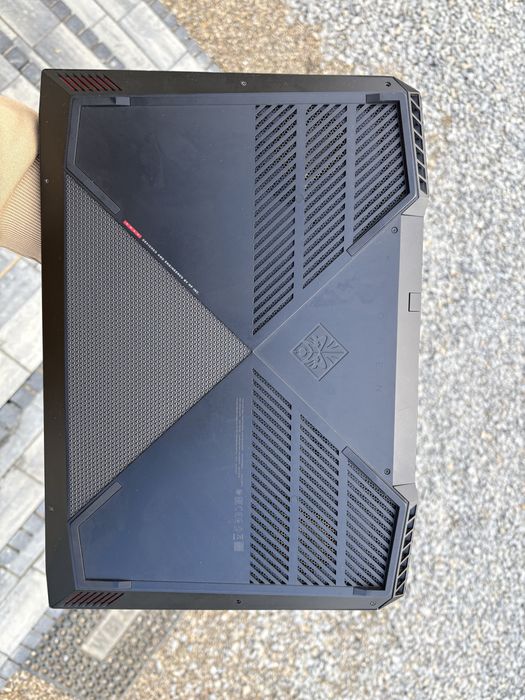 Hp Omen 15,6. I5 GTX 1650, 16GB ram