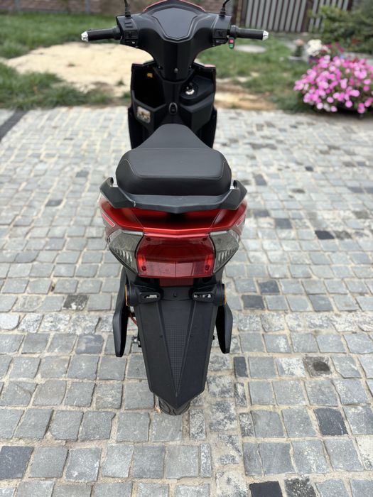Електроскутер Forte Leon 2.5kW