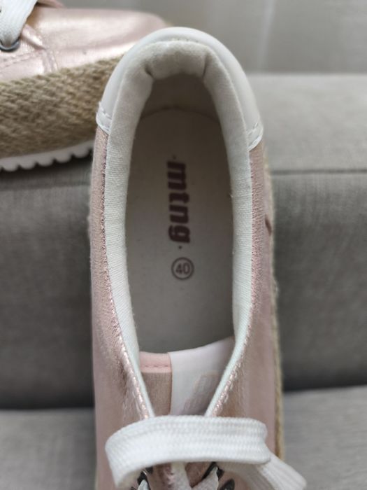 Sprzedam espadryle rozm.40