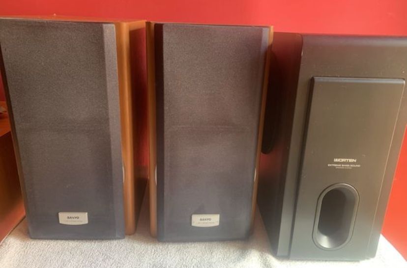 4 subwoofer logitech thx 2 sanyo 1 worten mp