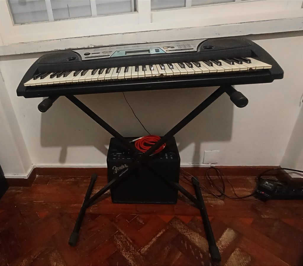 Piano teclado Yamaha PSR - 170