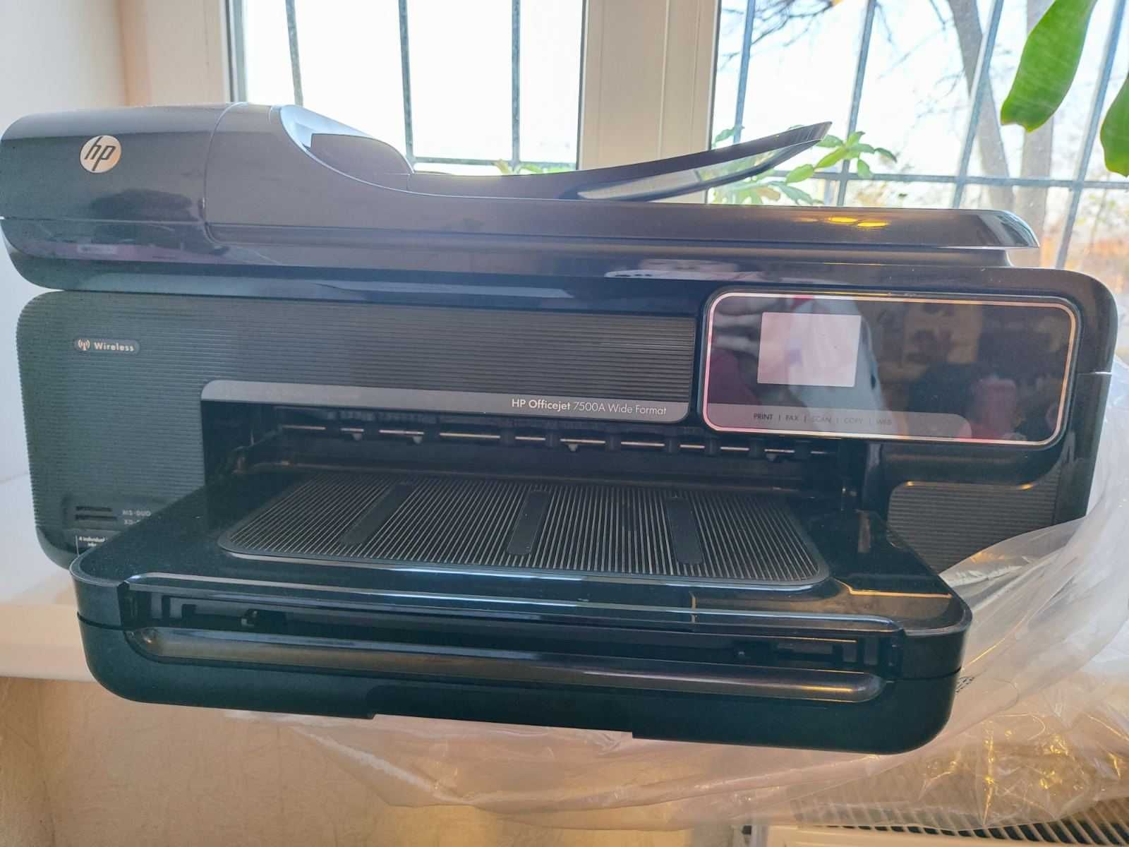 МФУ HP Officejet 7500A Wide Format.