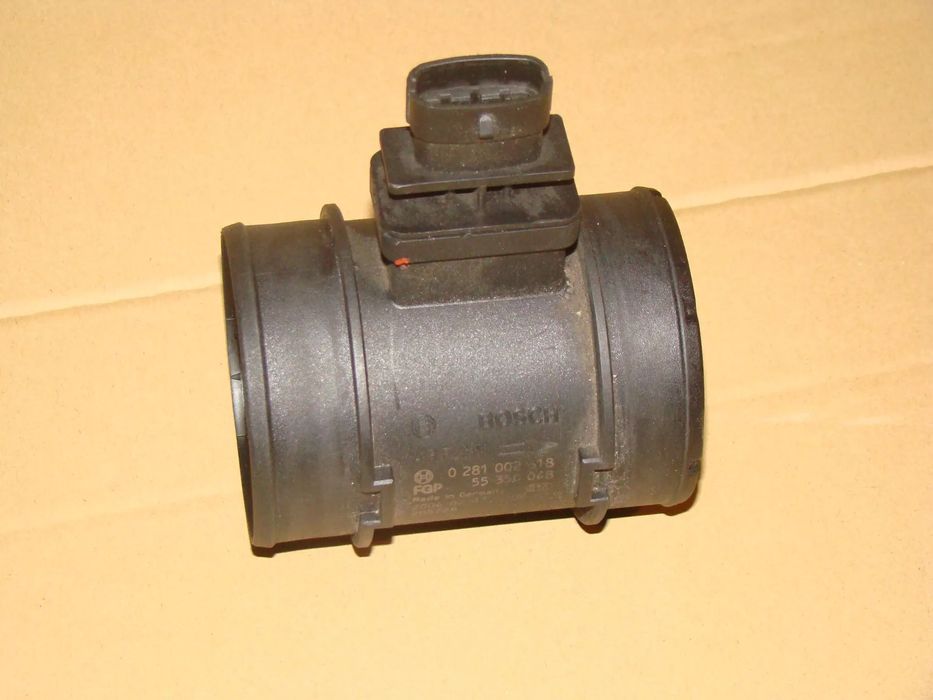 PRZEPŁYWOMIERZ POWIETRZA OPEL ZAFIRA B ASTRA H VECTRA C SIGNUM 1,9 CDTI 1,7 1,3