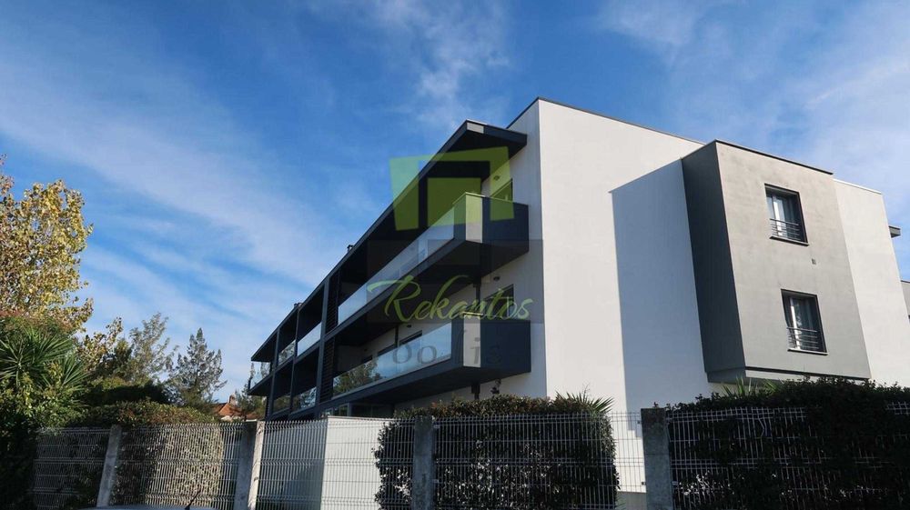 Apartamento T2 na Sismaria – Leiria, Último Andar, Vista Panorâmica