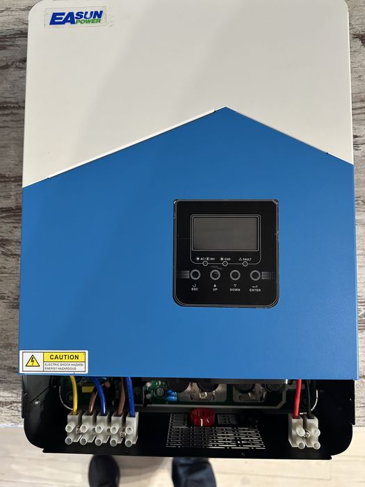 Гібридний інвертор EAsun 7k