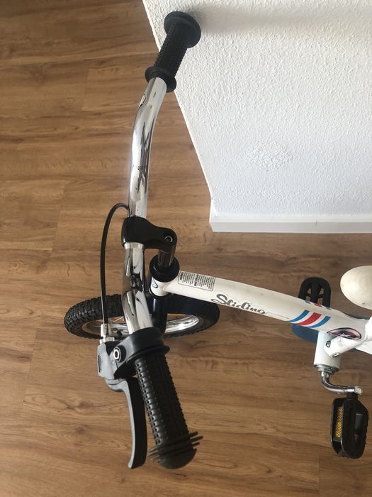 Bicicleta crianca muito bom estado