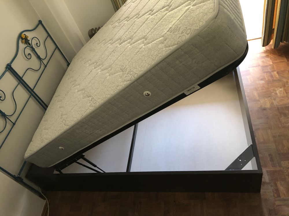 Cama casal com colchão 193cm x 142cm