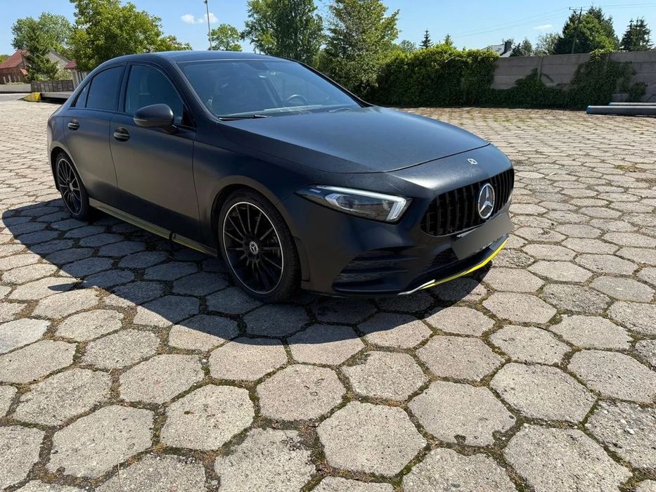 Mercedes-Benz Klasa A Mercedes-Benz Klasa A 220 4Matic 7G-DCT AMG Line