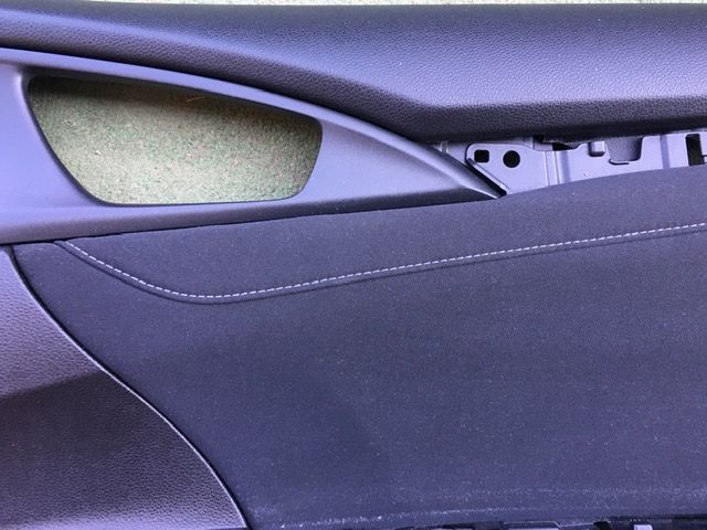 Honda Civic X 2018- Boczek Drzwi Prawy Przód