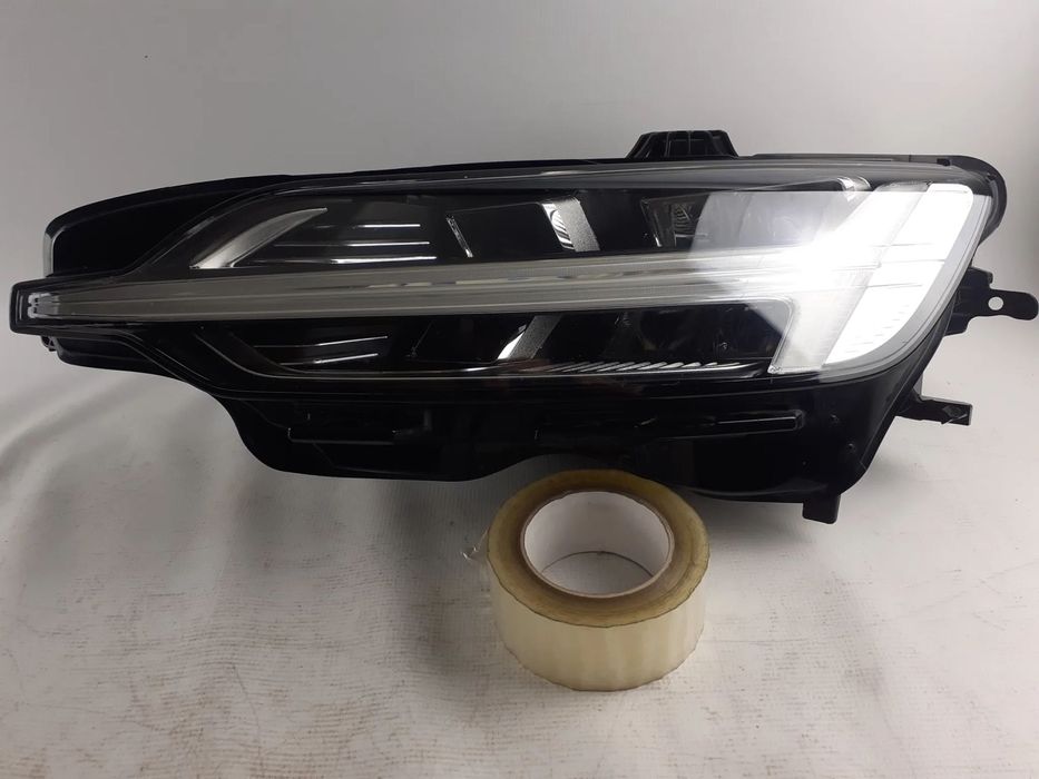 Lampa lewa Full LED Volvo S\V60 CC 18-21r.22025901