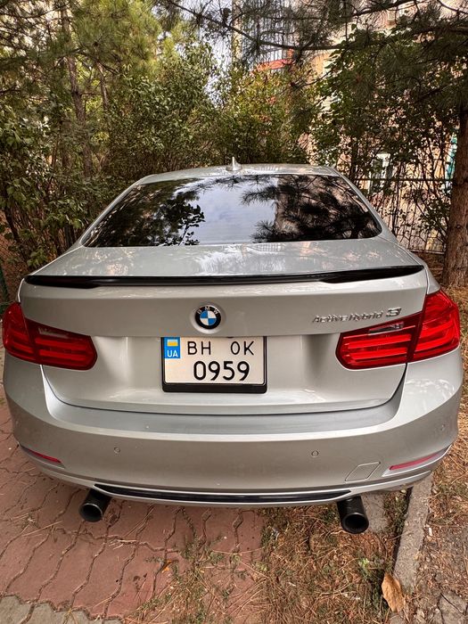 Продав свій автомобіль