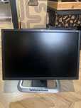 Monitor HP LP2275w 22” - Sprawny