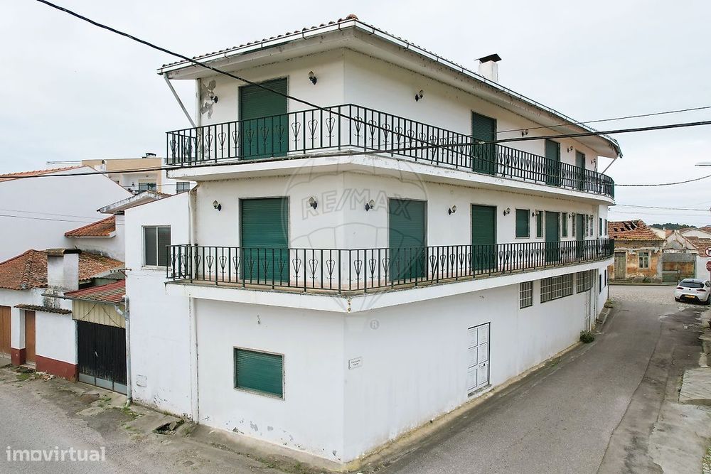 Moradia T6 para venda