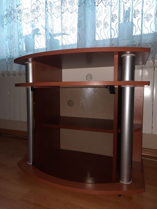 Szafka RTV pod telewizor