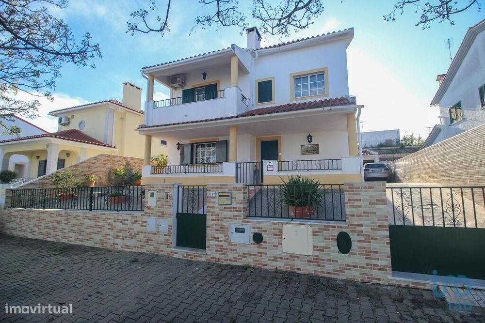 Casa / Villa T4 em Caia, São Pedro e Alcáçova de 238,00 m2