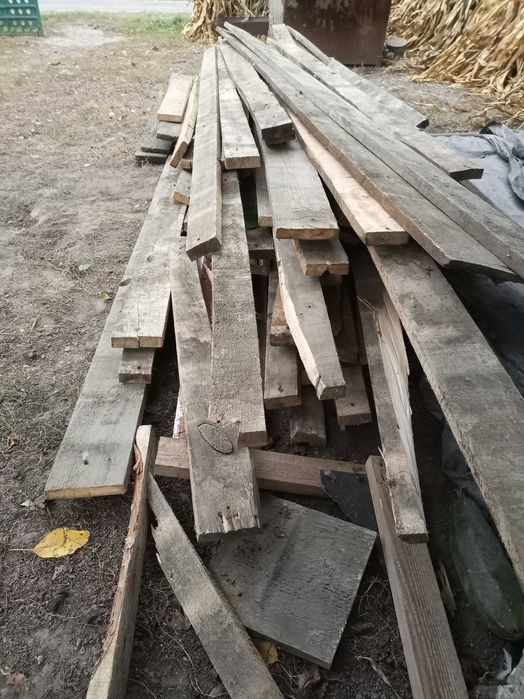 Лати на дах в придатному стані ціна договірна