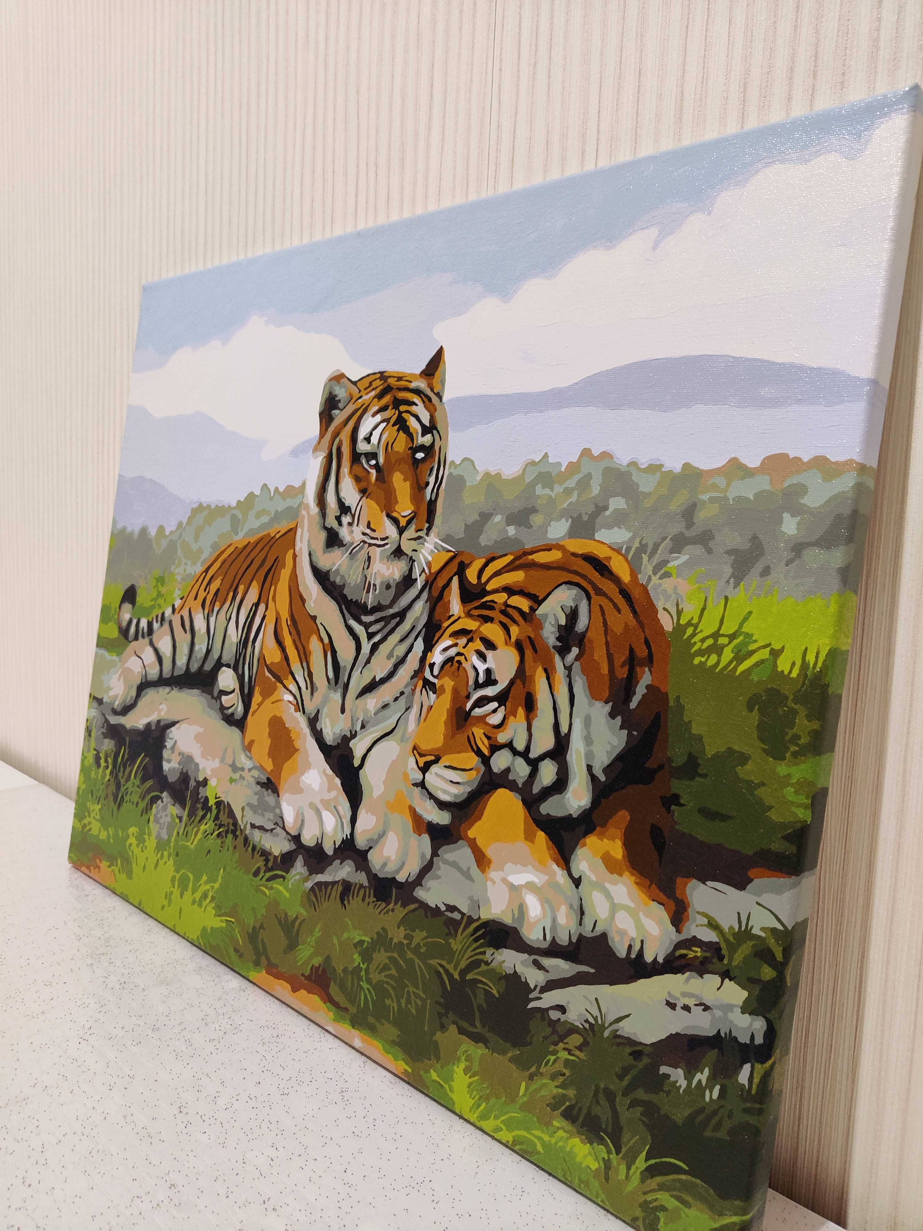 Картина намальована по номерам - Родина тигрів