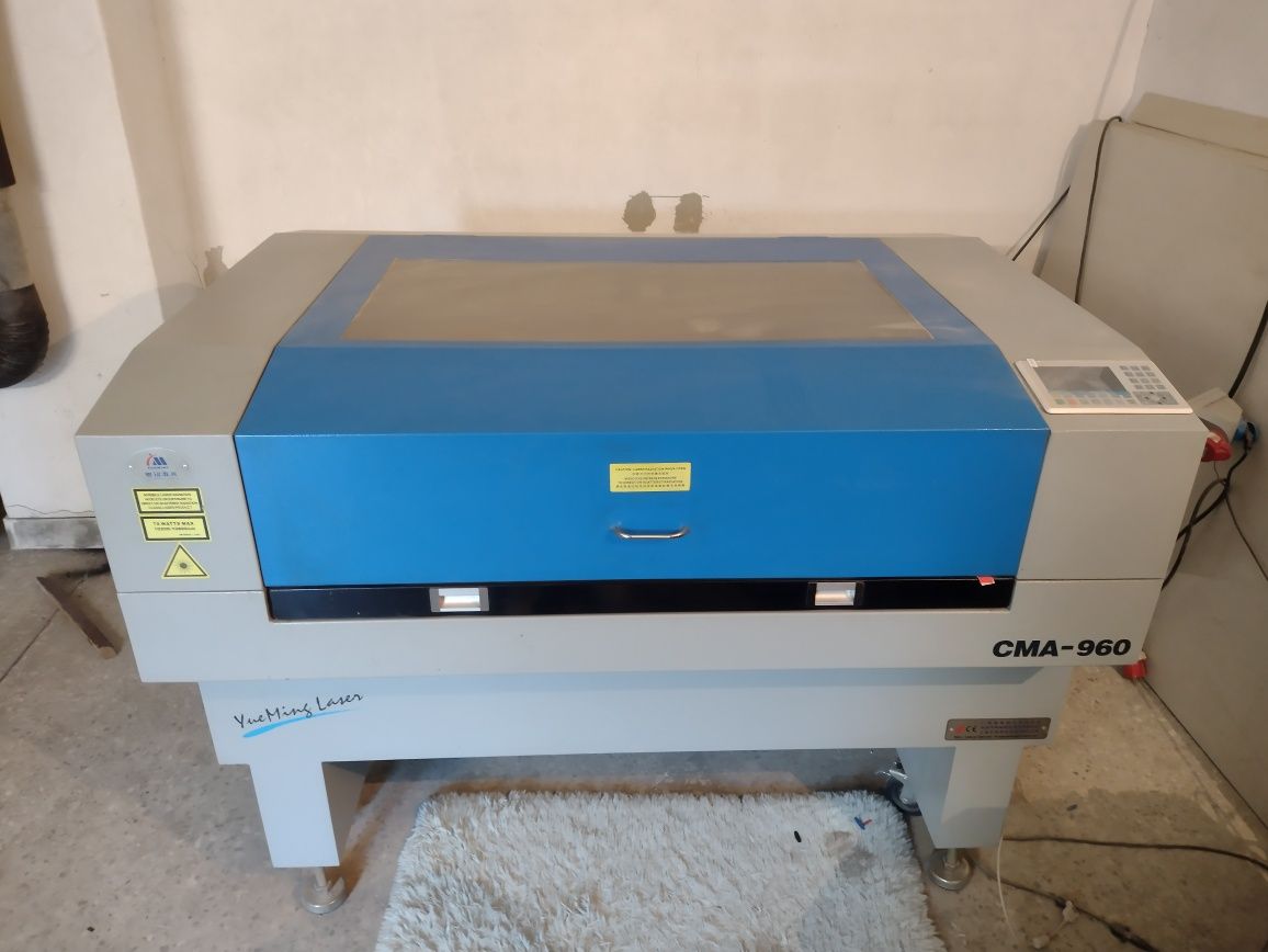 Ploter laserowy CO2 pole robocze 60x90
