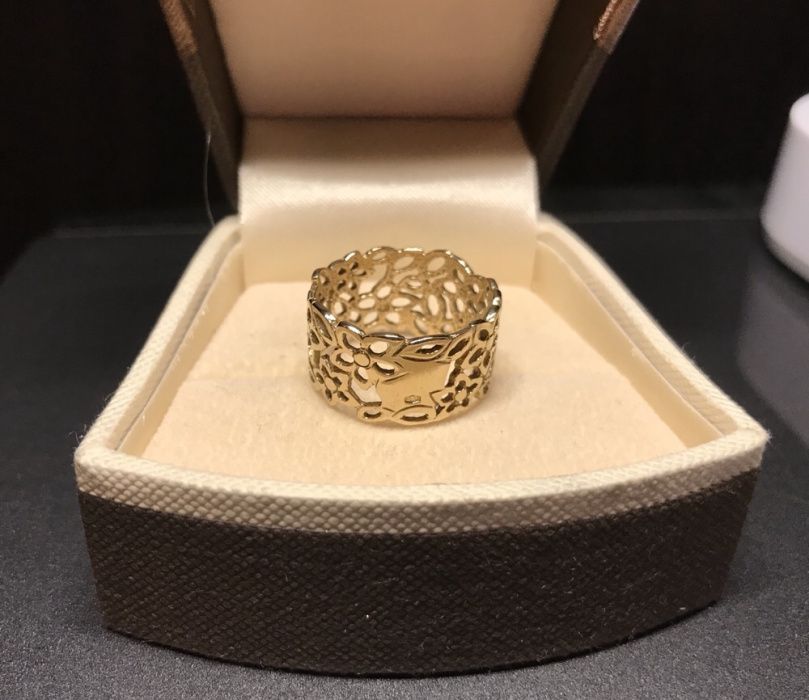 Złoty pierścionek złota obraczka złoto 585 Apart kwiatki ażurowy kwiat