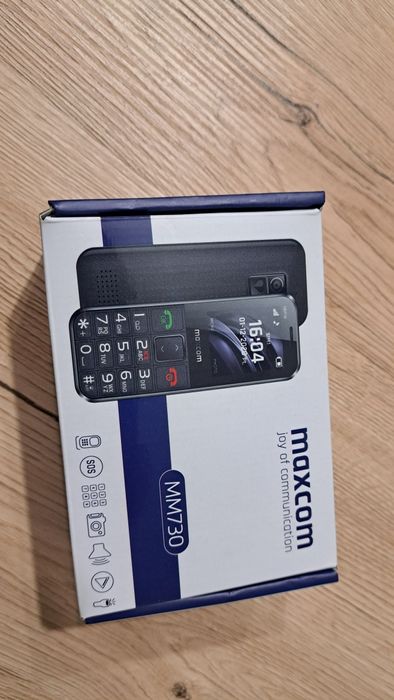 Telefon komórkowy dla seniora MAXCOM MM730