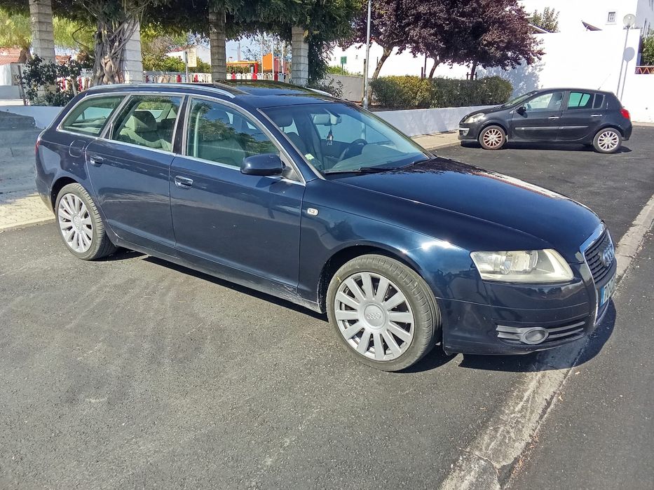 Vendo Audi A6 2.700 180 cvs ano 2006 nacional