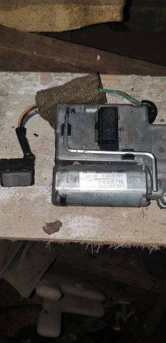 Audi 80 b4 pozostałości części