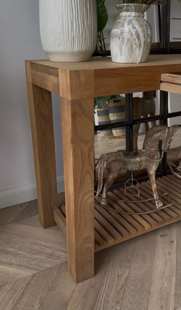 Konsola z drewna teak