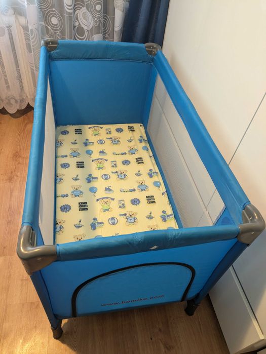 Łóżeczko turystyczne + materac