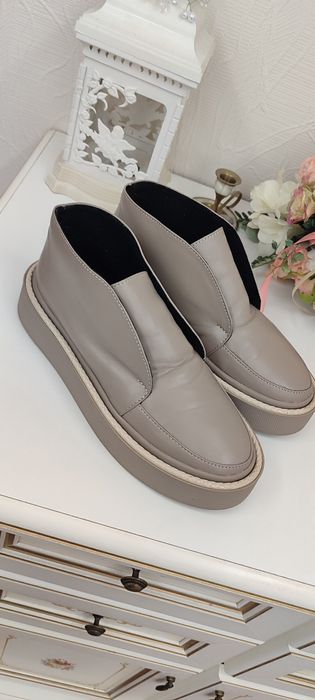 Жіночі ботінки (натуральна шкіра)