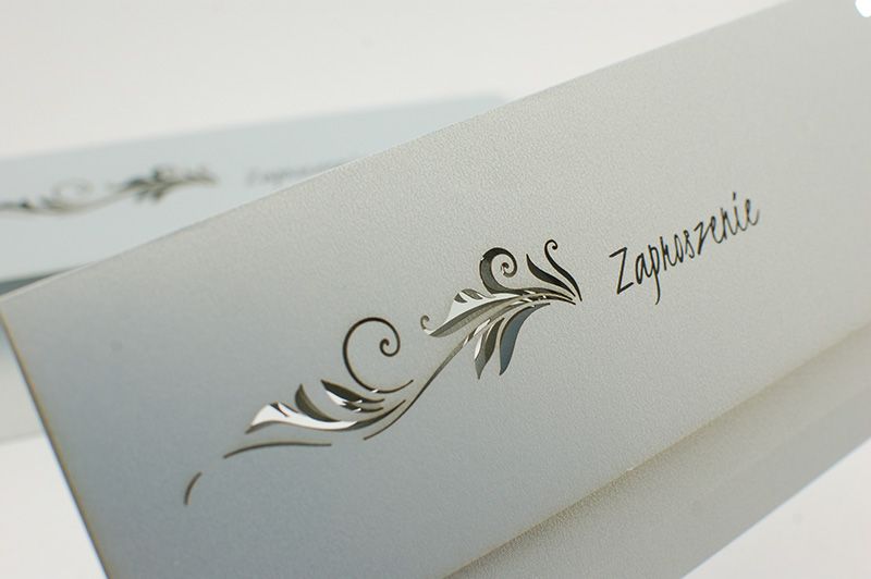 Zaproszenia ślubne wycinane laserowo – nowoczesne