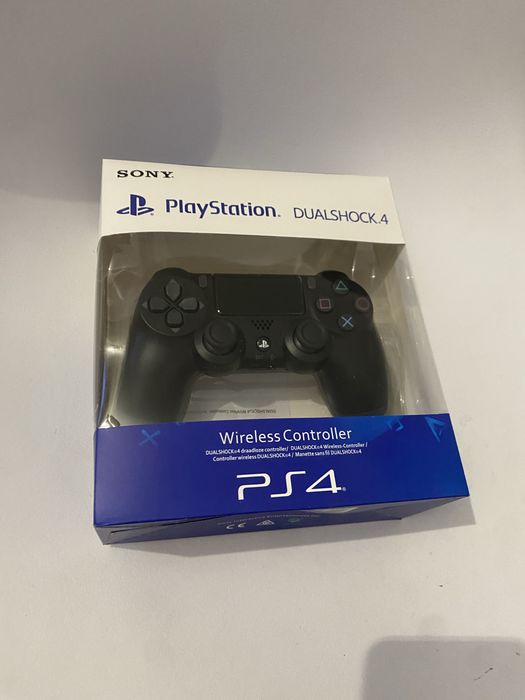 Pad ps4 nowy w pudelku
