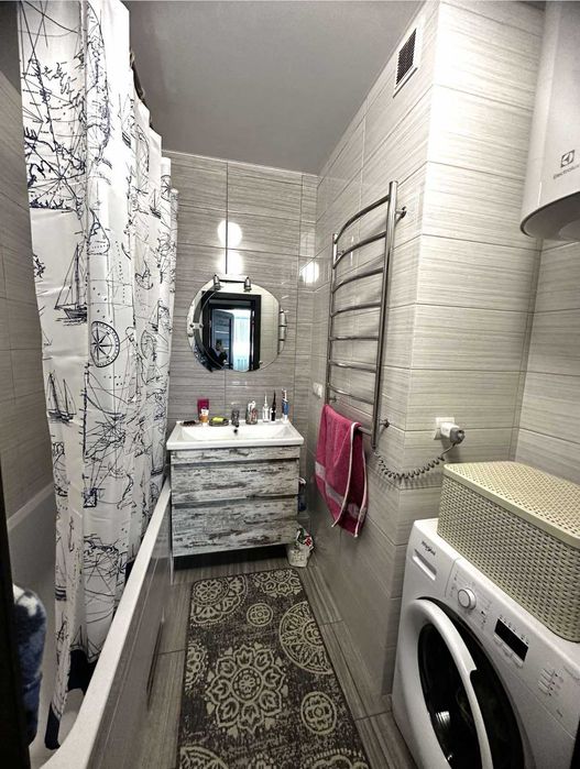 Продається 2-х кім квартира