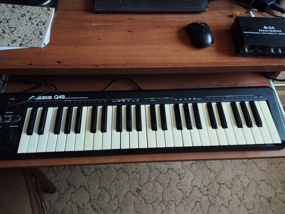 Midi клавіатура Alesis q49