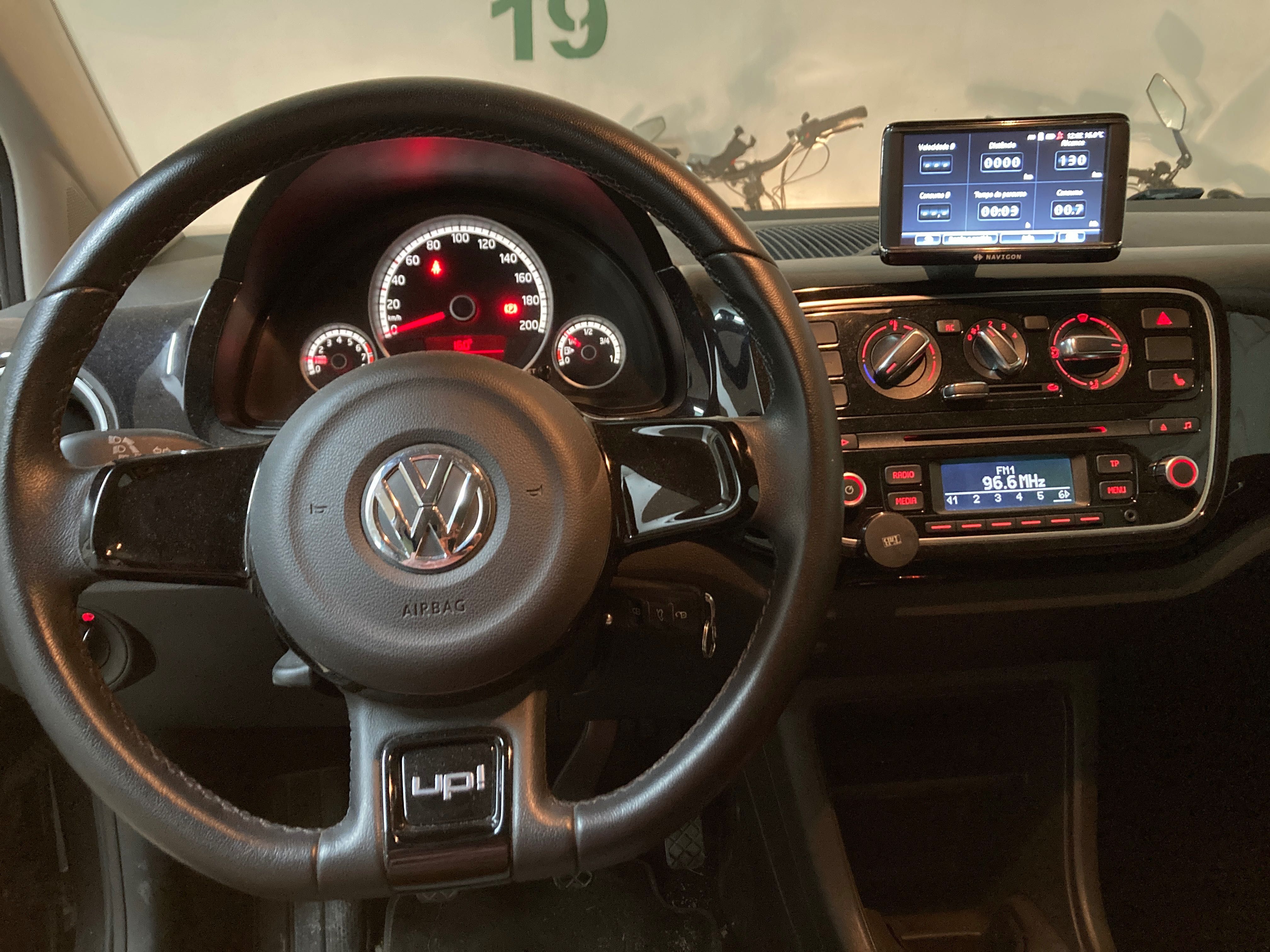 VW UP! Black Edition